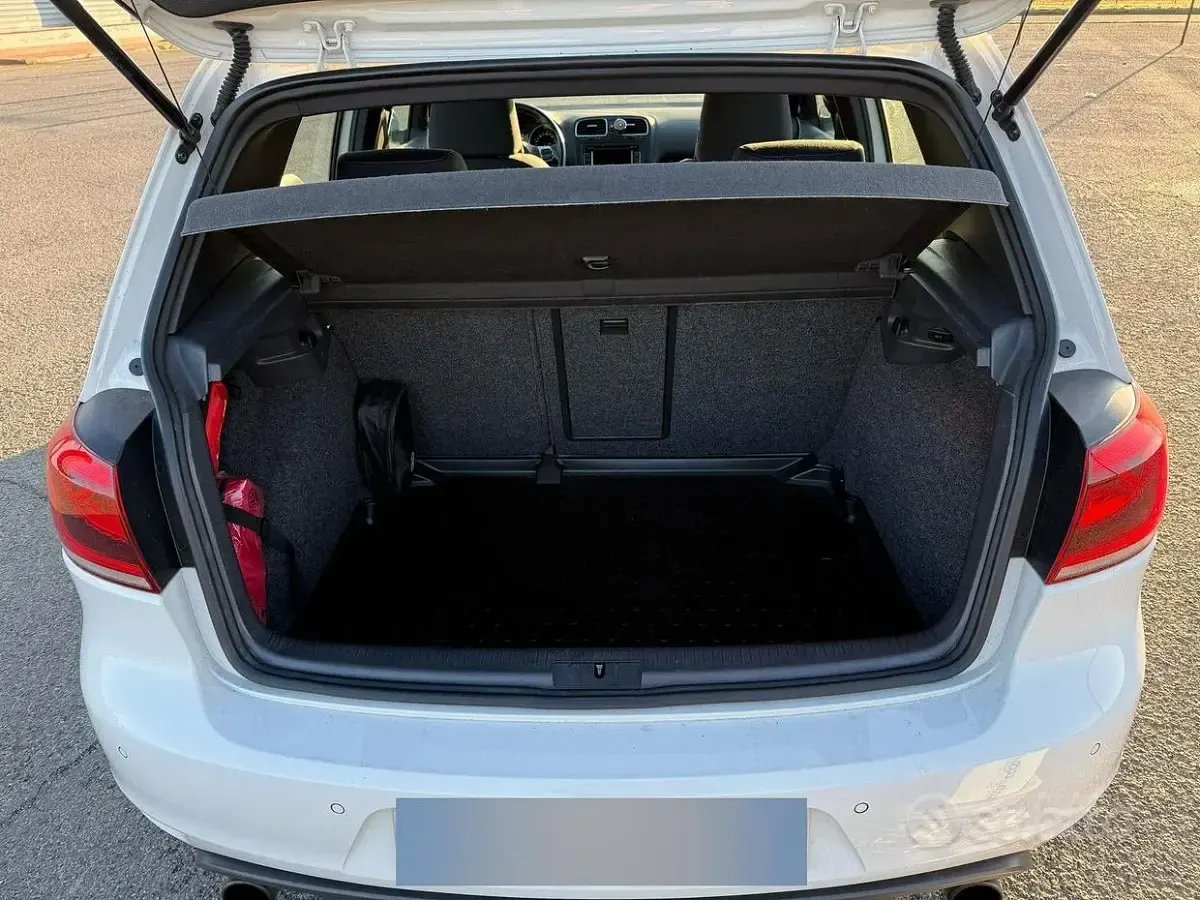 Usata VW Golf VII GTI 210 CV (154 kW) 2012 Bianco Berlina