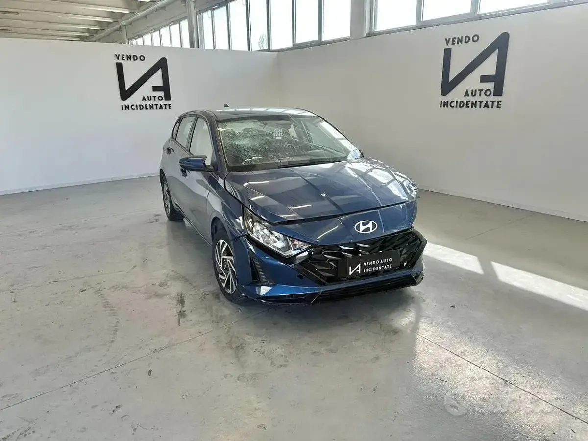 Usata Hyundai i20 101 CV (74 kW) 2024 Utilitaria