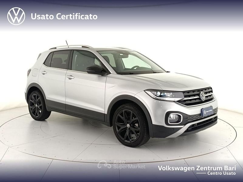 Usata VW T-Cross Advance 110 CV (80 kW) 2023 Argento SUV