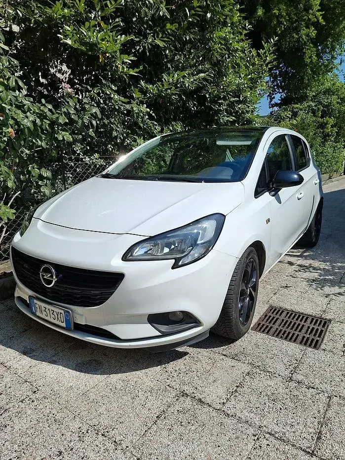 Usata Opel Corsa 75 CV (55 kW) 2018 Bianco Utilitaria
