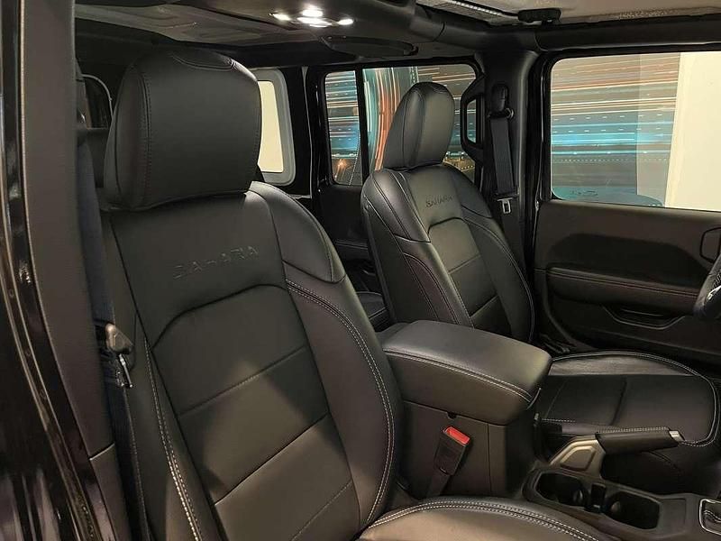 Usata Jeep Wrangler Unlimited Sahara 272 CV (200 kW) 2021 SUV