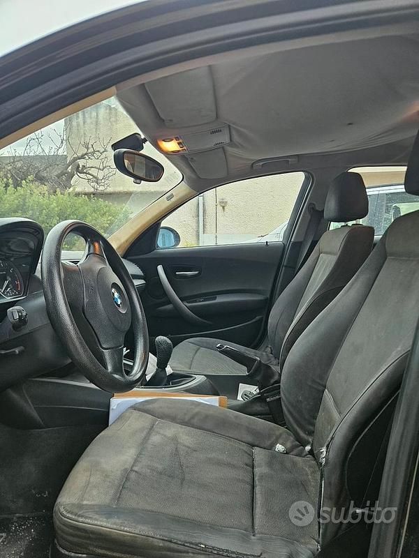 Usata BMW 118 2006 Nero Utilitaria