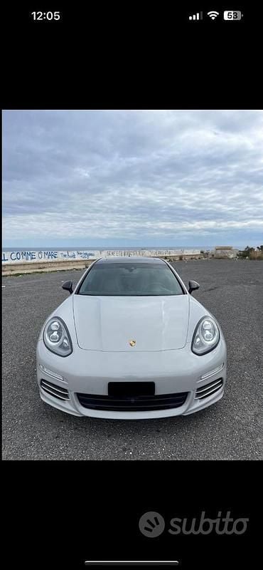 Usata Porsche Panamera 420 CV (308 kW) 2013 Grigio Berlina