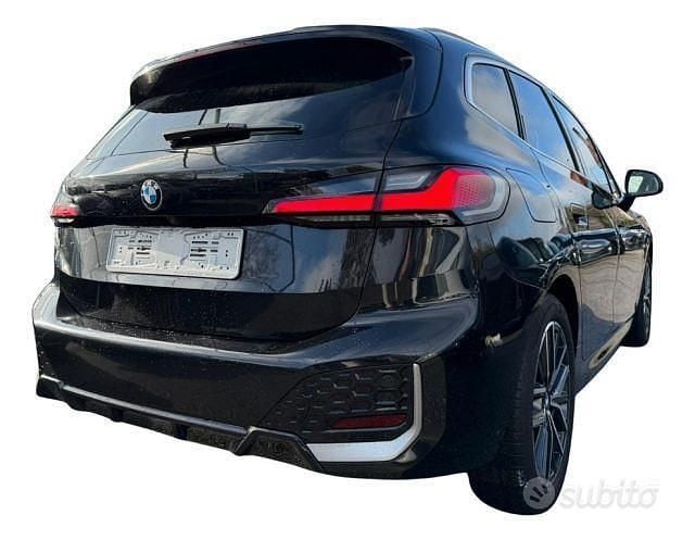 Usata BMW 218 Active Tourer M Sport 136 CV (100 kW) 2024 Nero Monovolume
