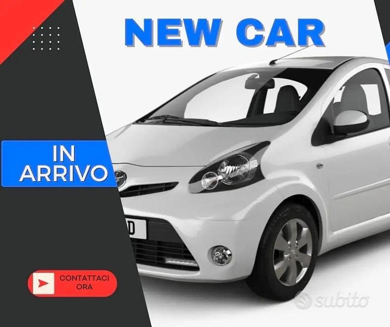 Usata Toyota Aygo Cool 69 CV (50 kW) 2015 Bianco Utilitaria