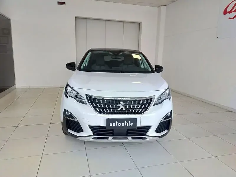Usata Peugeot 3008 Allure 131 CV (96 kW) 2018 Bianco SUV