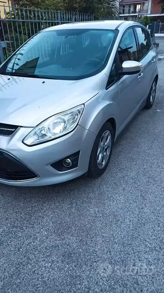 Occasion Ford C-MAX 115 ch (84 kW) 2012 Gris Monospace