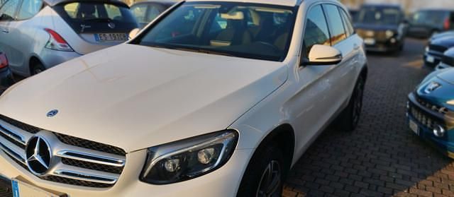Usata Mercedes GLC220 Executive 170 CV (125 kW) 2018 Bianco SUV
