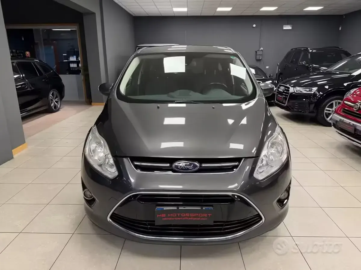 Usata Ford C-MAX Titanium 116 CV (85 kW) 2015 Grigio Monovolume