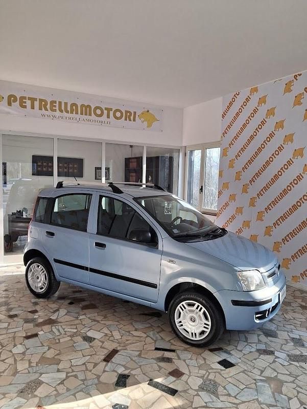 Usata Fiat Panda Dynamic 77 CV (56 kW) 2011 Blu Berlina