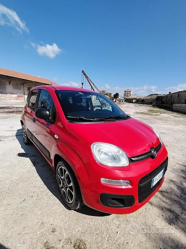 Usata Fiat Panda 80 CV (58 kW) 2018 Utilitaria