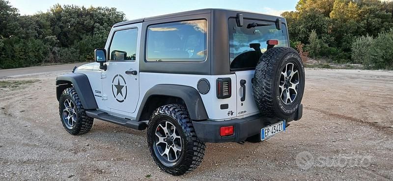 Usata Jeep Wrangler 177 CV (130 kW) 2013 Bianco SUV