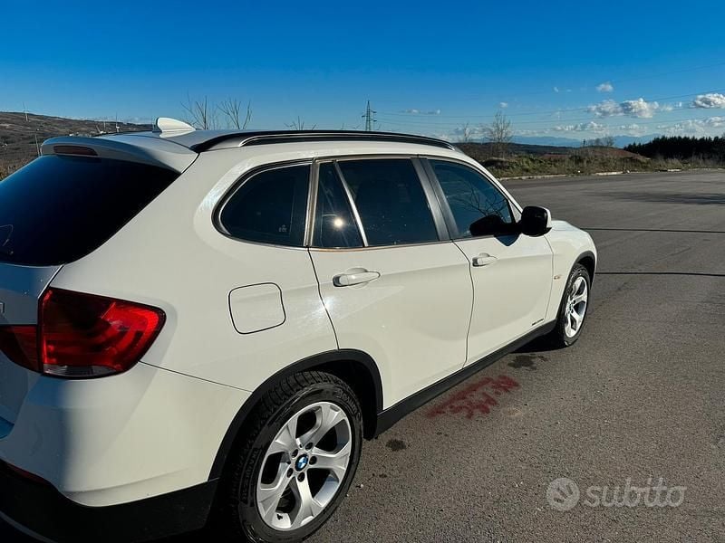 Usata BMW X1 177 CV (130 kW) 2010 Bianco SUV