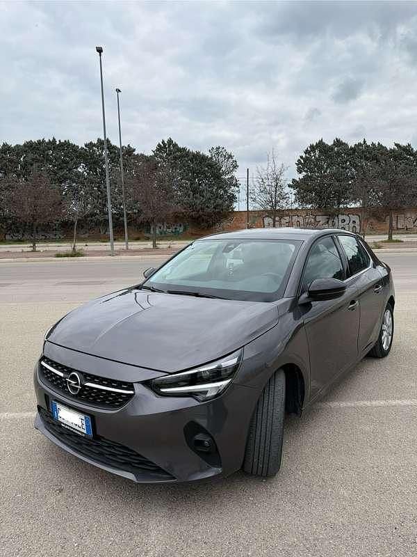 Usata Opel Corsa Elegance 101 CV (74 kW) 2020 Berlina