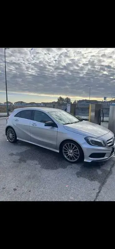 Usata Mercedes A200 Executive 136 CV (100 kW) 2014 Utilitaria