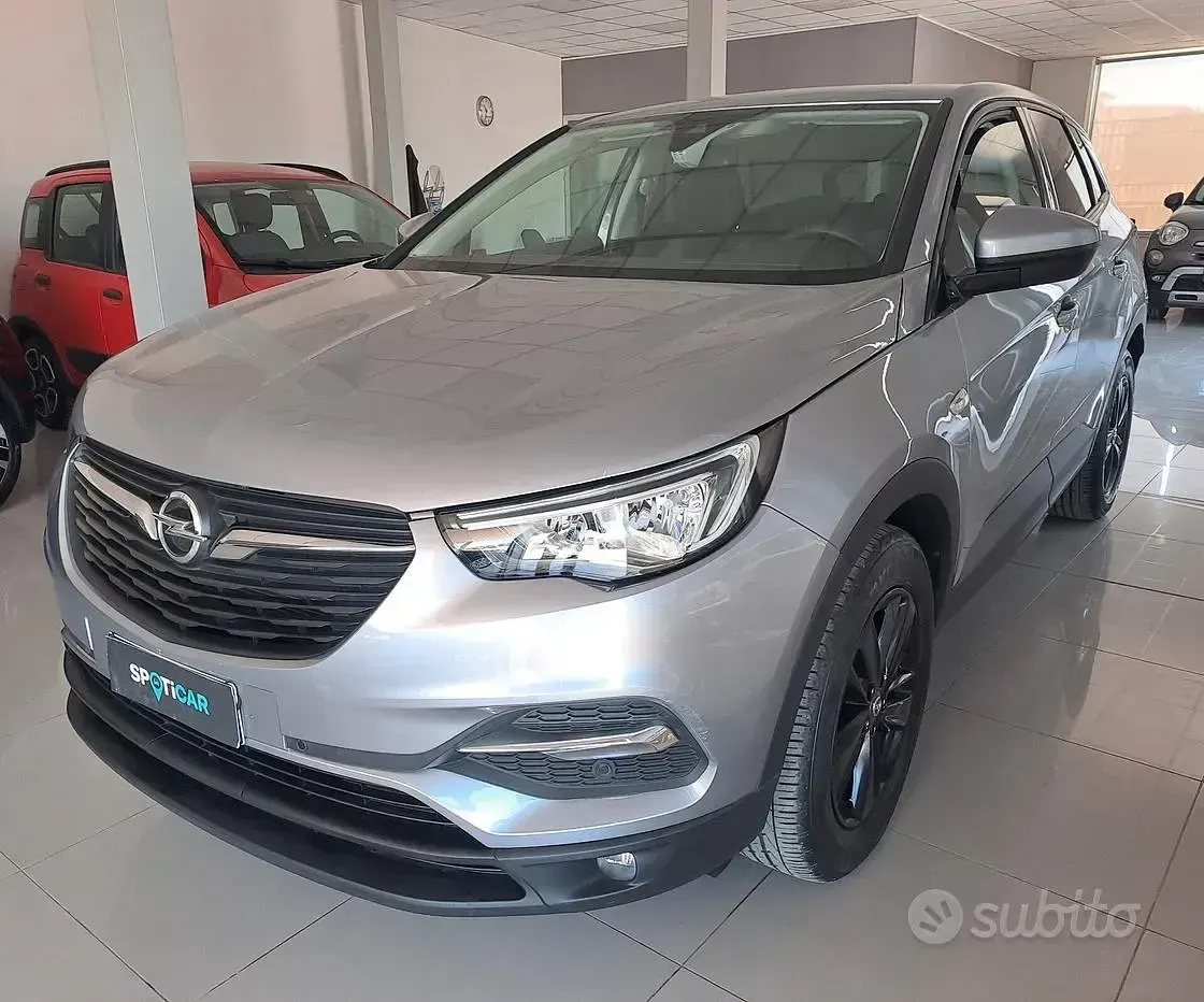 Usata Opel Grandland X Ultimate 131 CV (96 kW) 2019 Grigio SUV