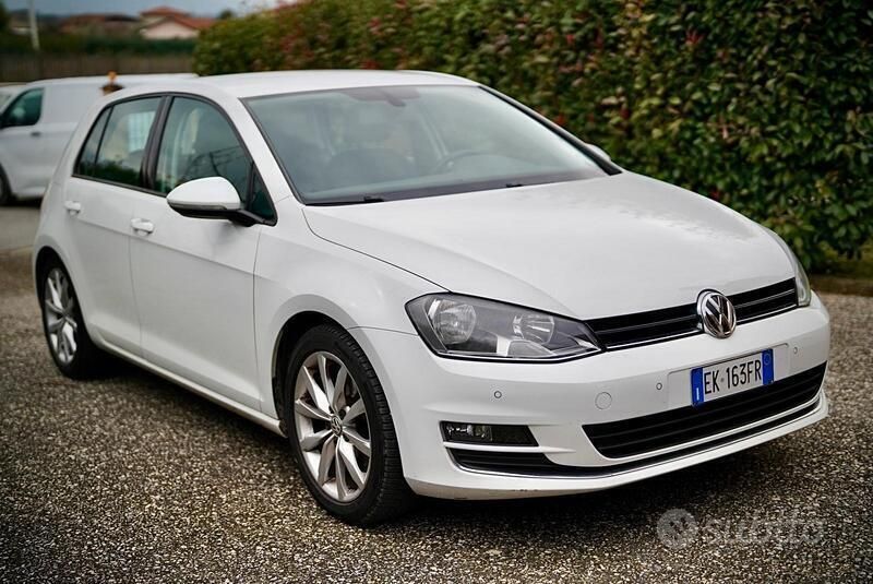 Bianco Usata 2013 VW Golf VII Due volumi | 10.000 € (Super prezzo) - Immagine 1/4