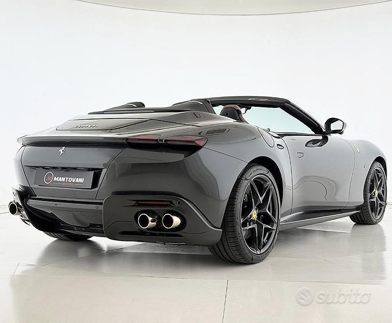 Nuova Ferrari Roma 620 CV (456 kW) 2025 Grigio Coupé