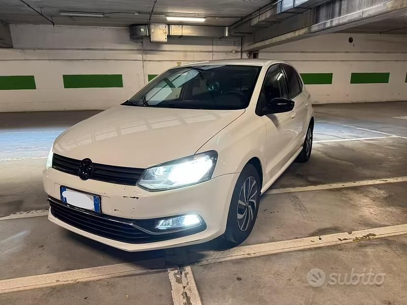 Usata VW Polo 75 CV (55 kW) 2015 Bianco Berlina