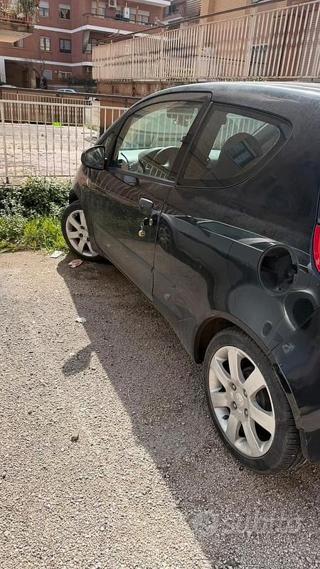 Usata Mitsubishi Colt 2006 Nero Berlina