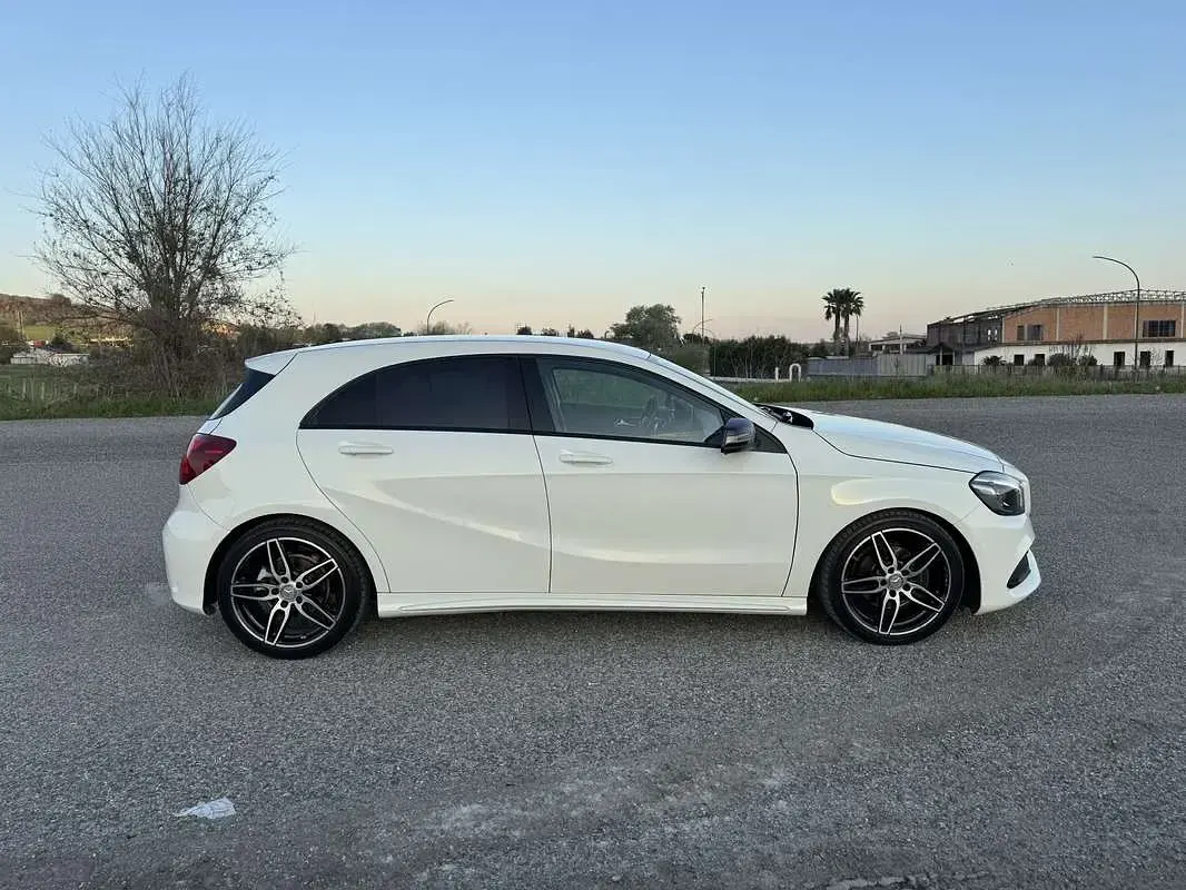 Usata Mercedes A200 Premium 136 CV (100 kW) 2016 Berlina