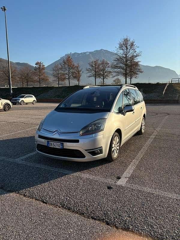 Argento Usata 2008 Citroën Grand C4 Picasso Exclusive Monovolume | 3100 € (Buon prezzo) - Immagine 1/4