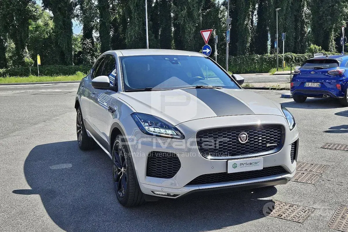 Usata Jaguar E-Pace R-Dynamic 179 CV (131 kW) 2020 Grigio SUV