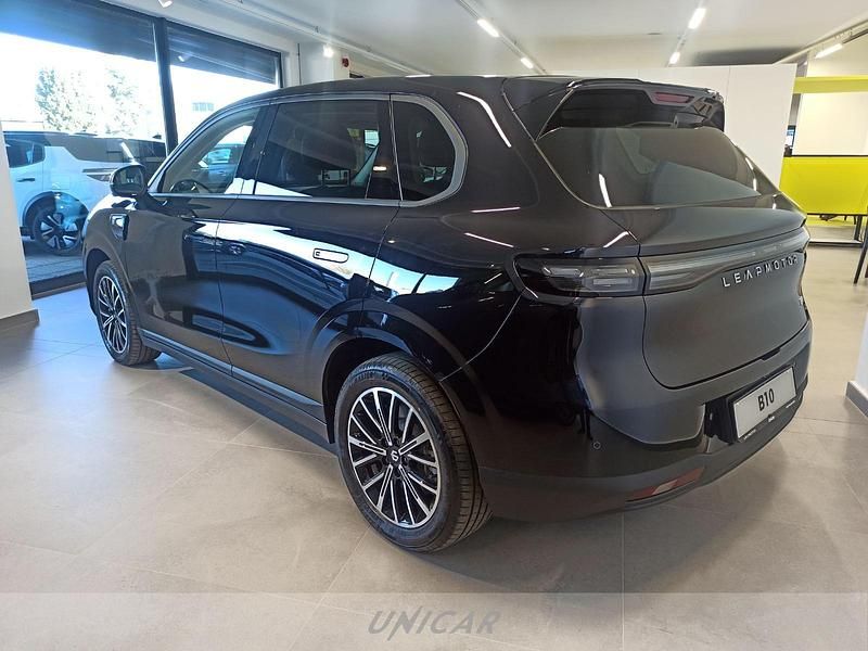 Nuova Leapmotor B10 2026 Neroshadow grey ecoleather SUV