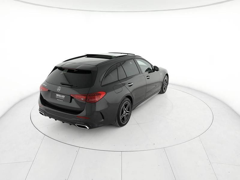 Usata Mercedes C300 AMG Line Premium Plus 313 CV (230 kW) 2025 Grigio Station wagon