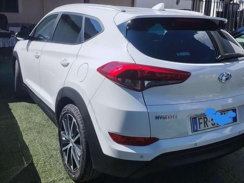 Usata Hyundai Tucson GO! 141 CV (103 kW) 2018 Bianco SUV