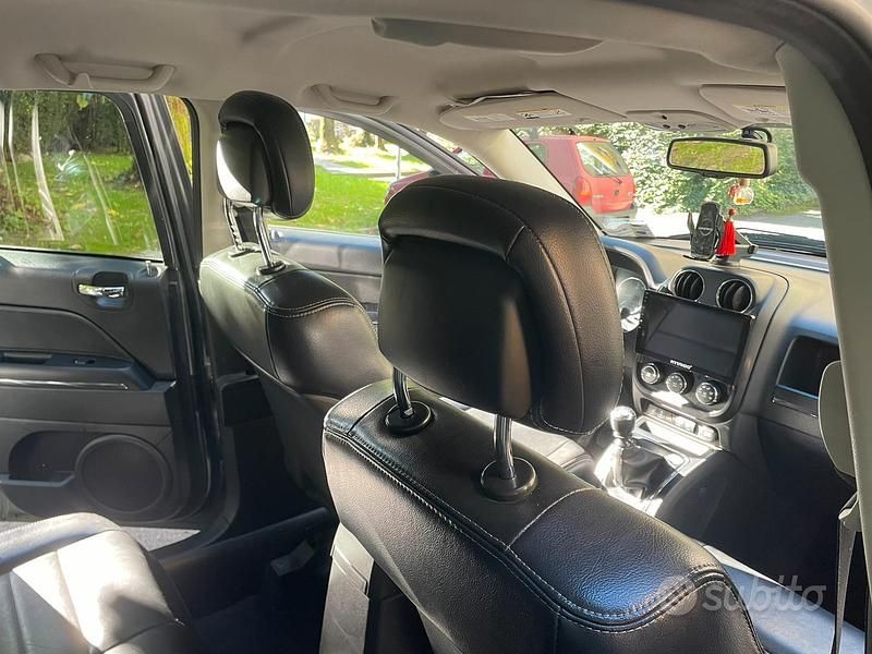 Usata Jeep Compass 130 CV (95 kW) 2012 Grigio SUV