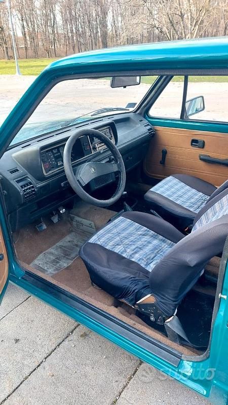 Usata VW Golf III 54 CV (39 kW) 1994 Utilitaria