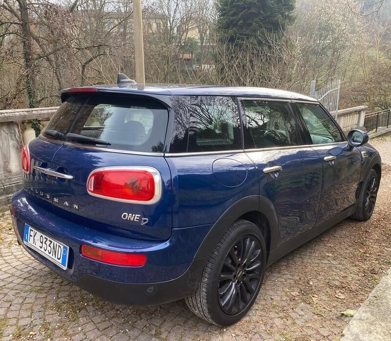 Usata Mini One D Clubman Hype 116 CV (85 kW) 2017 Blu Station wagon
