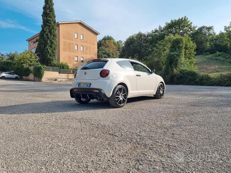 Usata Alfa Romeo MiTo Quadrifoglio 200 CV (147 kW) 2012 Bianco Utilitaria