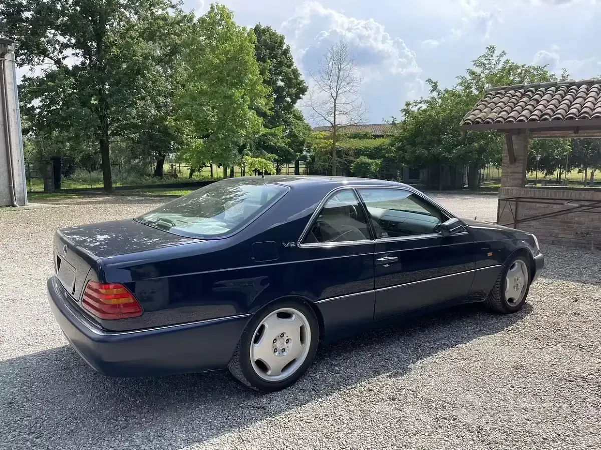 Usata Mercedes S600 394 CV (289 kW) 1996 Bluazzurro Coupé