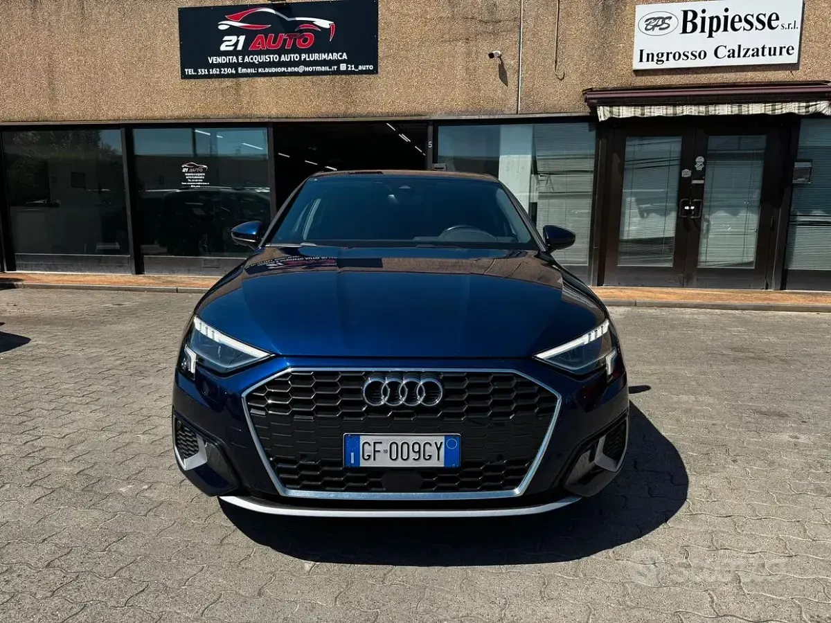 Usata Audi A3 Advanced 150 CV (110 kW) 2021 Bluazzurro Berlina