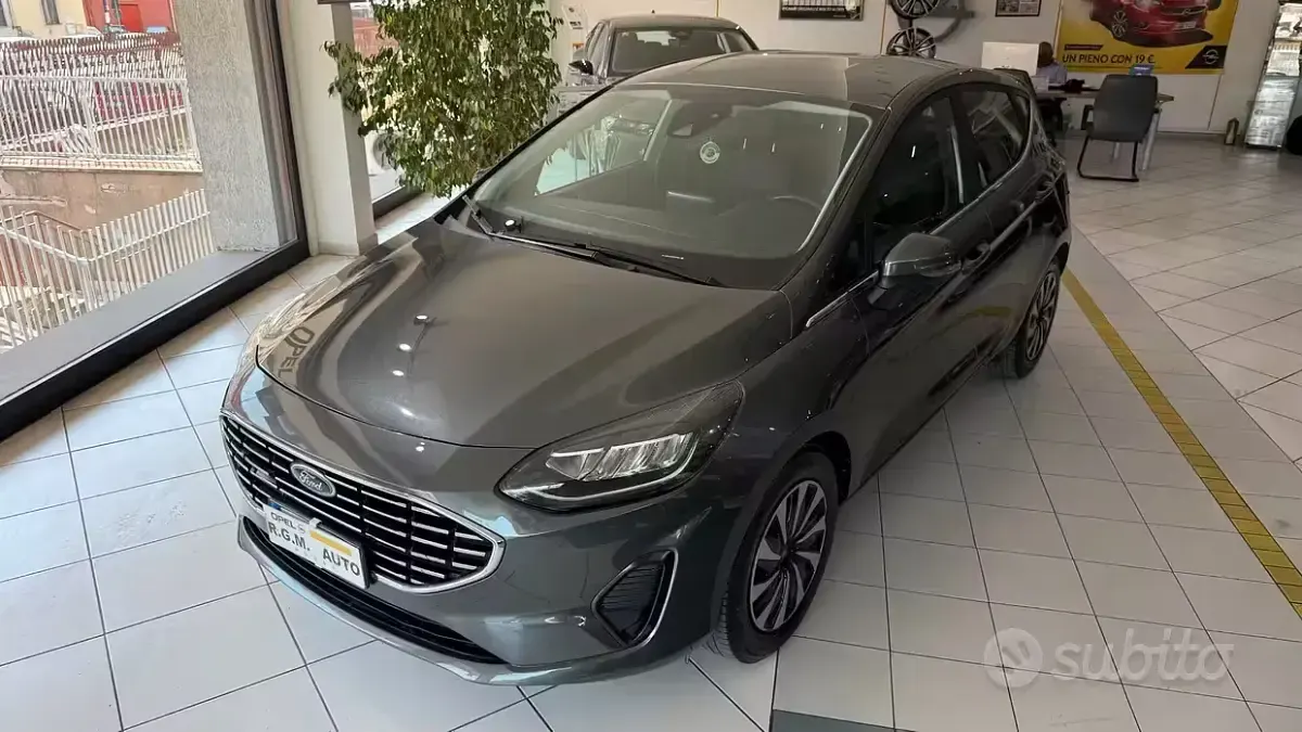 Usata Ford Fiesta Titanium 75 CV (55 kW) 2022 Grigio Utilitaria