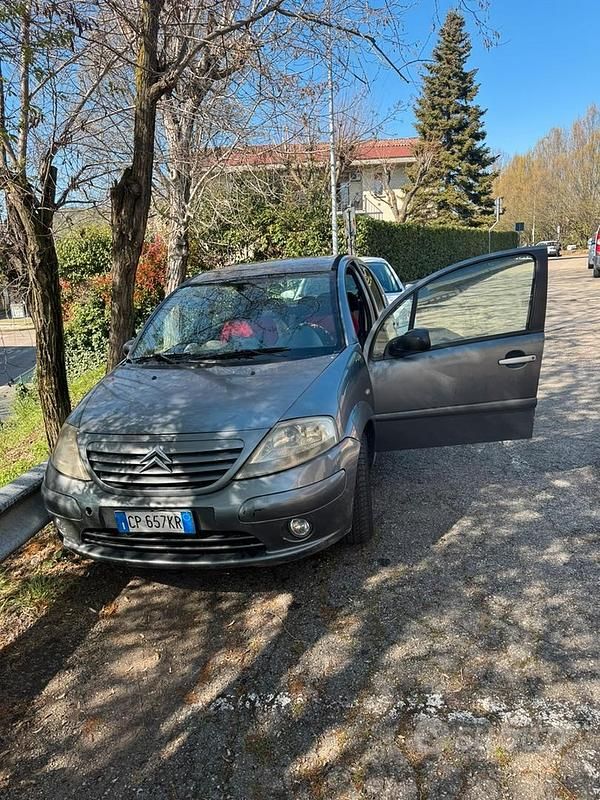 Usata Citroën C3 2005 Grigio Coupé