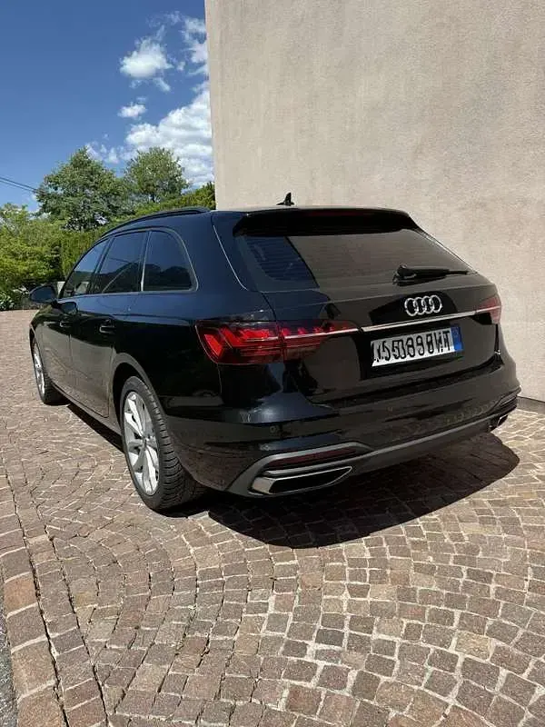 Usata Audi A4 Design 163 CV (119 kW) 2020 Station wagon
