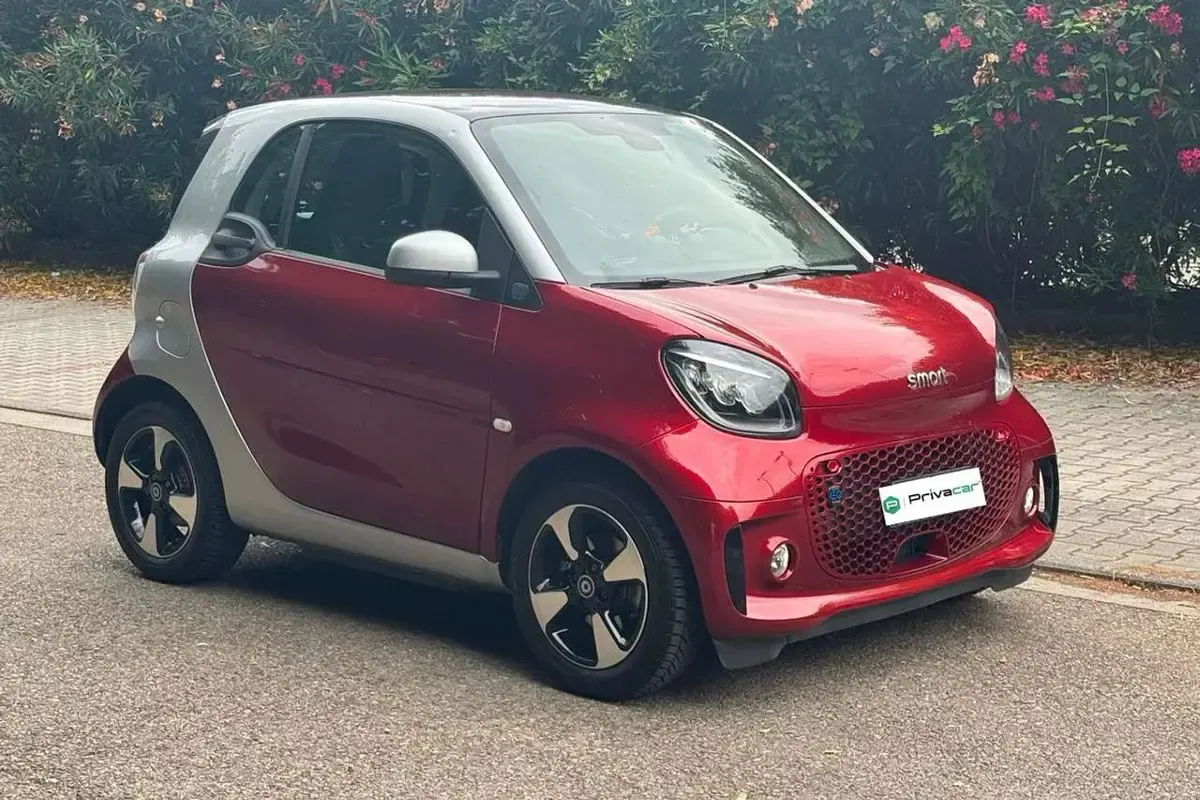 Usata Smart ForTwo Coupé Passion 41 kW (56 CV) 2020 Rosso Utilitaria