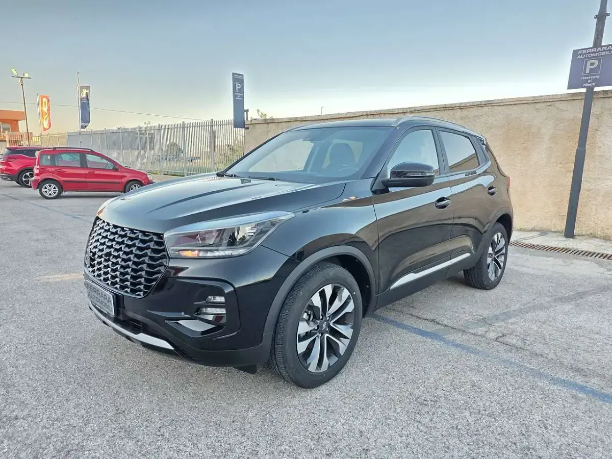 Usata DR DR 5.0 150 CV (110 kW) 2025 Nero SUV