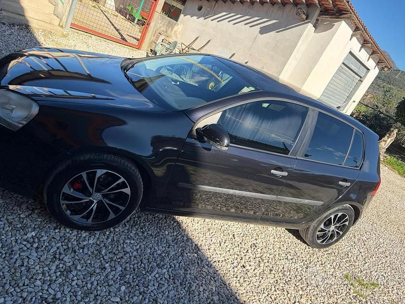 Usata VW Golf IV Comfortline 102 CV (75 kW) 2006 Nero Berlina