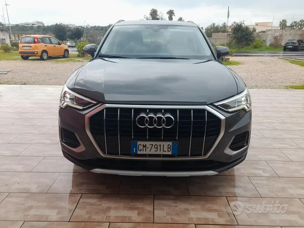 Usata Audi Q3 150 CV (110 kW) 2022 Grigio SUV