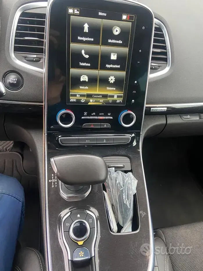 Usata Renault Espace Initiale Paris 160 CV (117 kW) 2016 Bianco Monovolume
