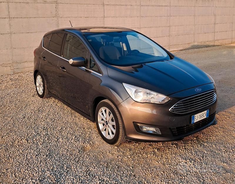 Usata Ford C-MAX Titanium S 120 CV (88 kW) 2017 Grigio Monovolume