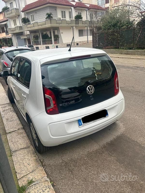 Usata VW up! 2014 Bianco Utilitaria