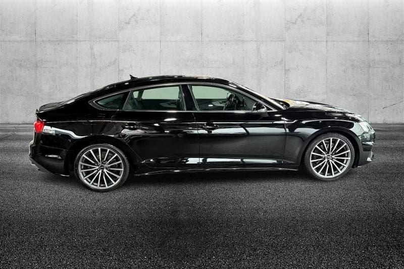 Gebraucht Audi A5 Comfort 163 PS (119 kW) 2022 Schwarz Coupé