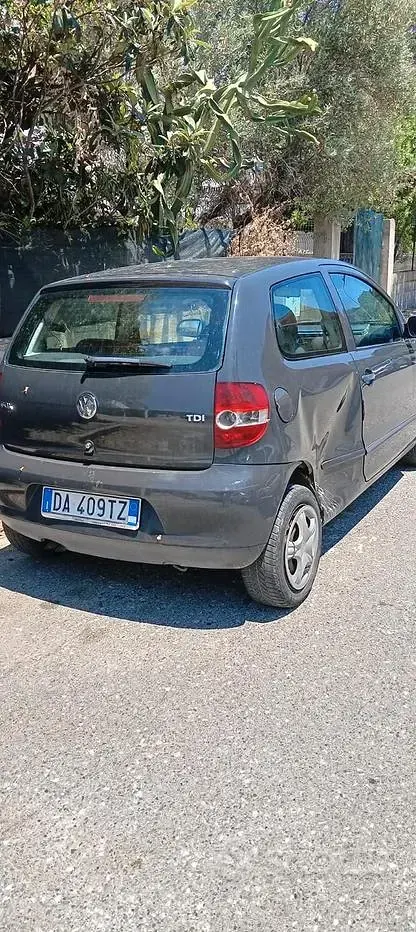 Usata VW Fox 69 CV (50 kW) 2006 Grigio Utilitaria