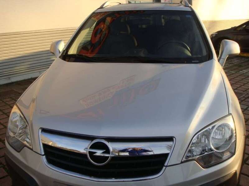 Usata Opel Antara 140 CV (102 kW) 2010 Argento SUV