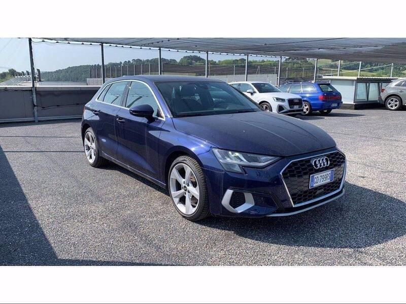 Usata Audi A3 Advanced 150 CV (110 kW) 2021 Blu Berlina